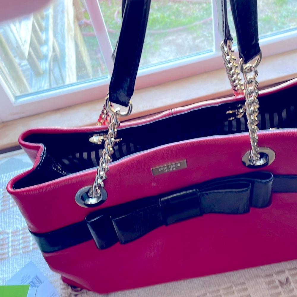 Kate Spade satchel. Name: Elena, Beaumont bridge redpepper.